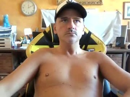 Most Recent Photo of sexyhotmen78