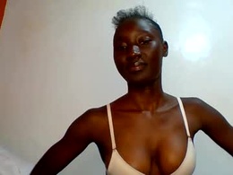 Most Recent Photo of sexylucia5