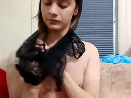 Most Recent Photo of sexyshayla_twink