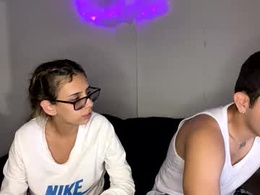 Most Recent Photo of sharlotte_davin