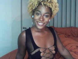 Most Recent Photo of shexxxclusive