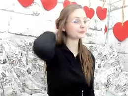 Most Recent Photo of shyly_lisa