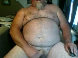 Most Recent Photo of silverdadbod26