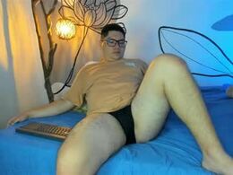 Most Recent Photo of simon_colt