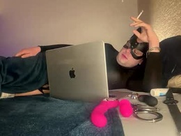 Most Recent Photo of sissypokerplayer