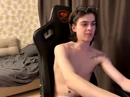 Most Recent Photo of skinnyfitboi