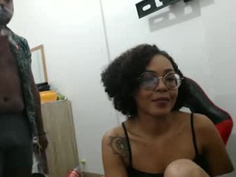 Most Recent Photo of skinnymetiss