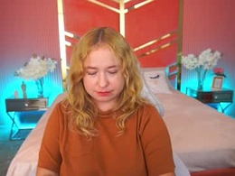 Most Recent Photo of smilingladyy