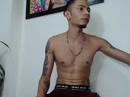 Most Recent Photo of smooke_skinny