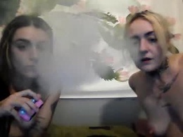 Most Recent Photo of smorethanfriends