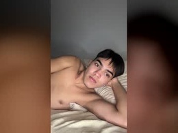 Most Recent Photo of snakeeboy