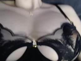 Most Recent Photo of snow_lady121