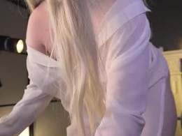 Most Recent Photo of snowflakeskitty