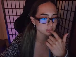 Most Recent Photo of softafterdarkxo