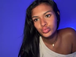 Most Recent Photo of sophieee2
