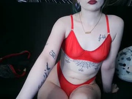 Most Recent Photo of spookybarbiegirl