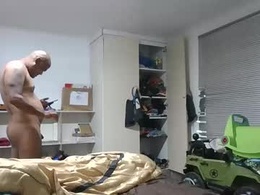 Most Recent Photo of stag69225766