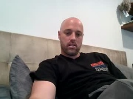 Most Recent Photo of str8feet35