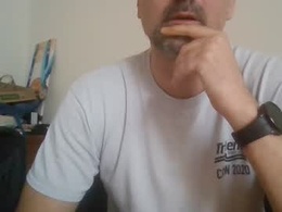 Most Recent Photo of streaml1n3d