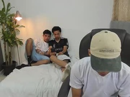 Most Recent Photo of strong_boss