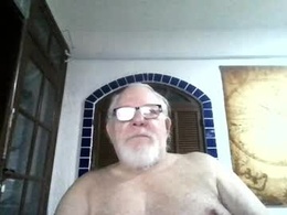 Most Recent Photo of subbtmpig4u
