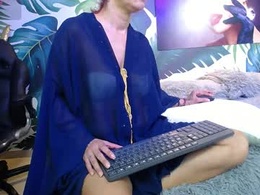 Most Recent Photo of suhana_mature