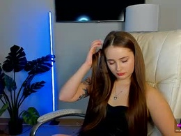 Most Recent Photo of sweet__amily
