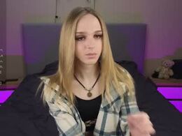 Most Recent Photo of sweet_ali3s