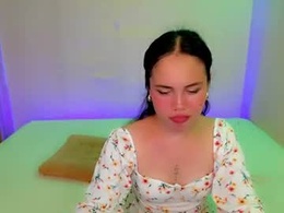 Most Recent Photo of sweet_floryn