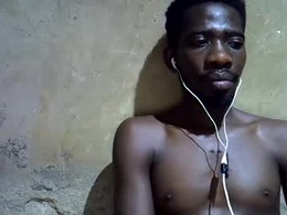 Most Recent Photo of sweetboy844188