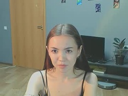 Most Recent Photo of sweetieee_kira