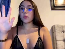 Most Recent Photo of sweetmaddiee_