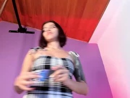 Most Recent Photo of sweett_heartt_