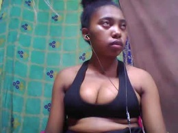 Most Recent Photo of tahiriniah
