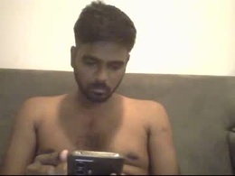 Most Recent Photo of tamil_magan