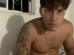 Most Recent Photo of team23hot0