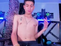Most Recent Photo of teo_steven