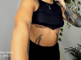 Most Recent Photo of thayla_brincee