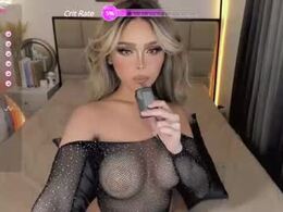 Most Recent Photo of the_enchantressxx