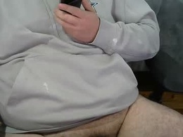 Most Recent Photo of therayth