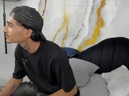 Most Recent Photo of thomark_