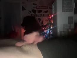 Most Recent Photo of throbbingcock0002