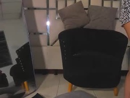 Most Recent Photo of tini_katt81