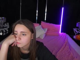 Most Recent Photo of tinynataliee