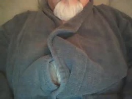 Most Recent Photo of tittyloverr69