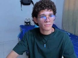 Most Recent Photo of tom_blue10