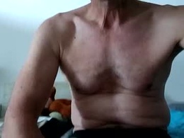 Most Recent Photo of topsi11