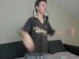Most Recent Photo of twinkguy_slim