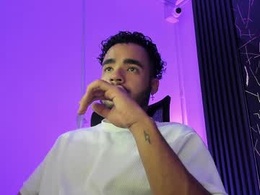 Most Recent Photo of tyagofdef