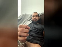 Most Recent Photo of uncut_rican2